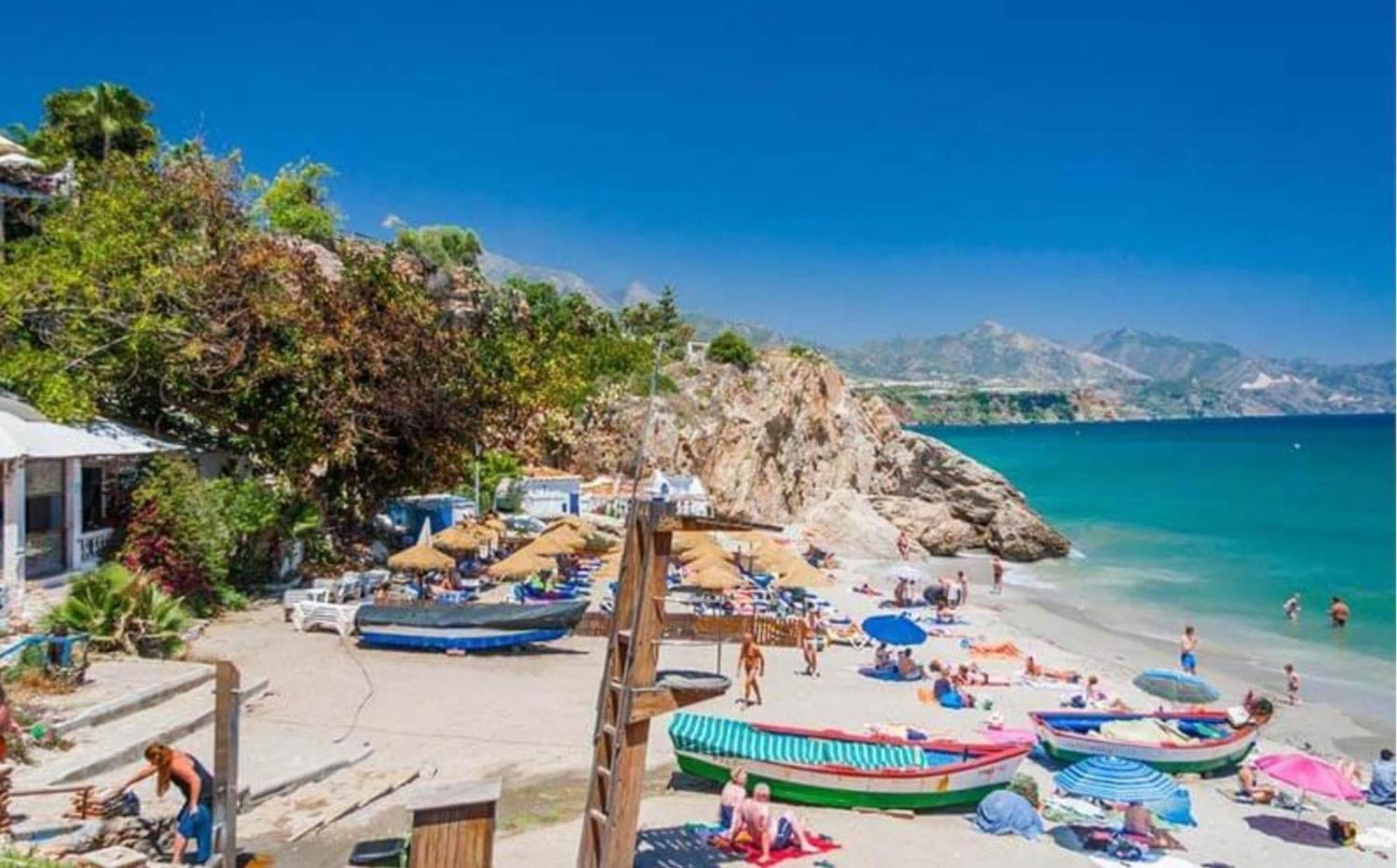Estudio Jimena Carabeo En El Centro De Nerja Exteriör bild