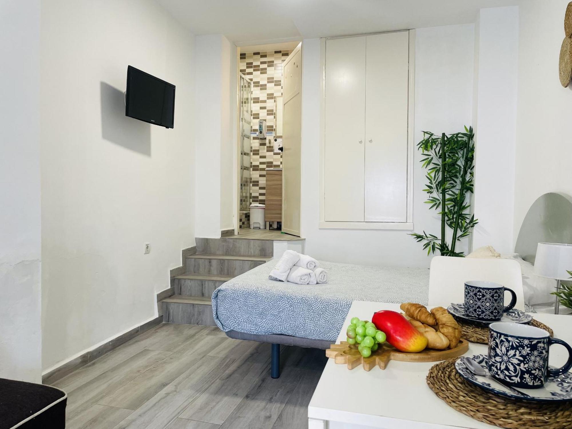 Estudio Jimena Carabeo En El Centro De Nerja Exteriör bild