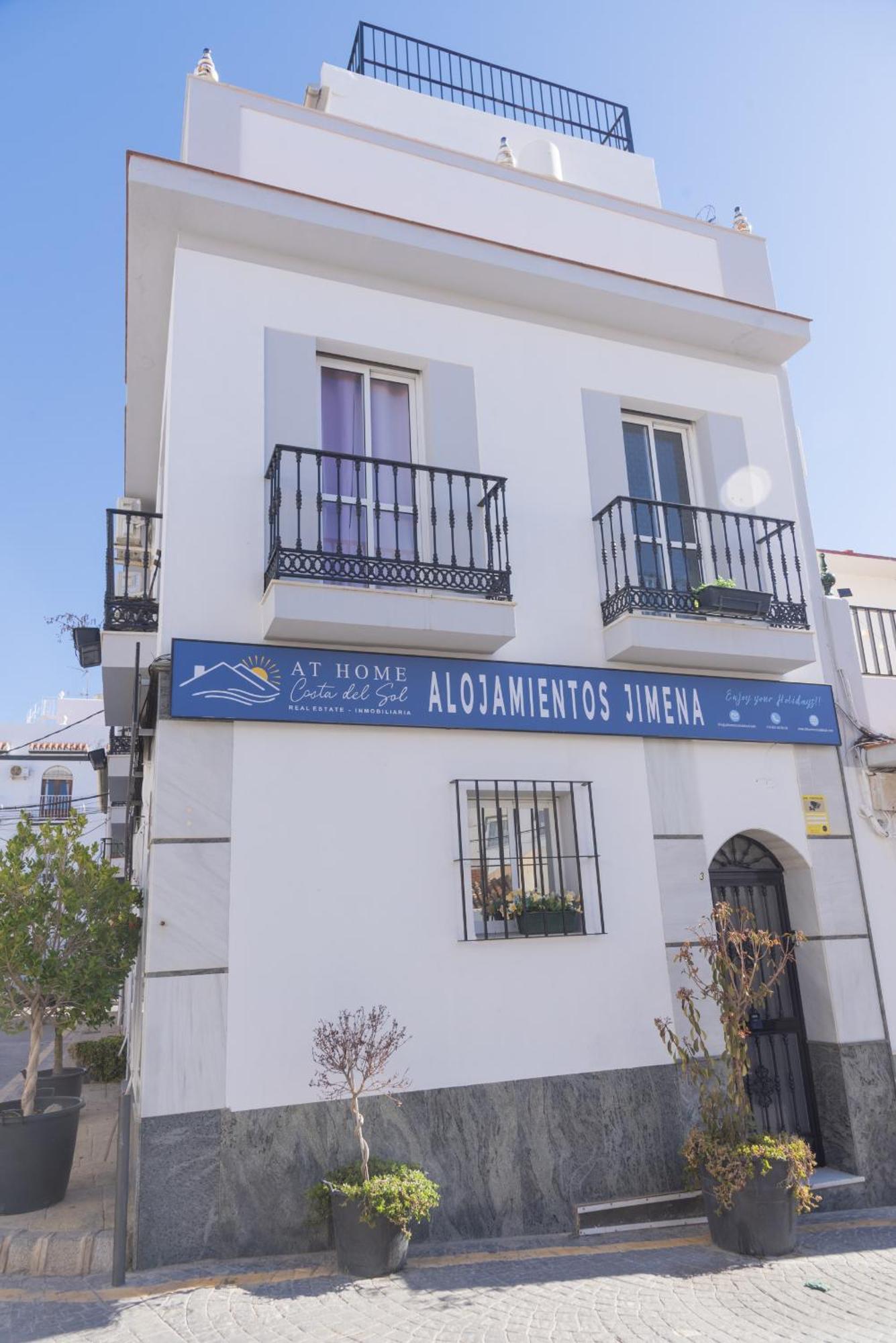 Estudio Jimena Carabeo En El Centro De Nerja Exteriör bild